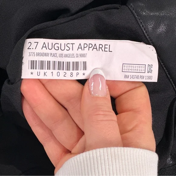 Grey Lab Women’s Matte Black Faux Leather Shorts XS - Picture 6 of 9